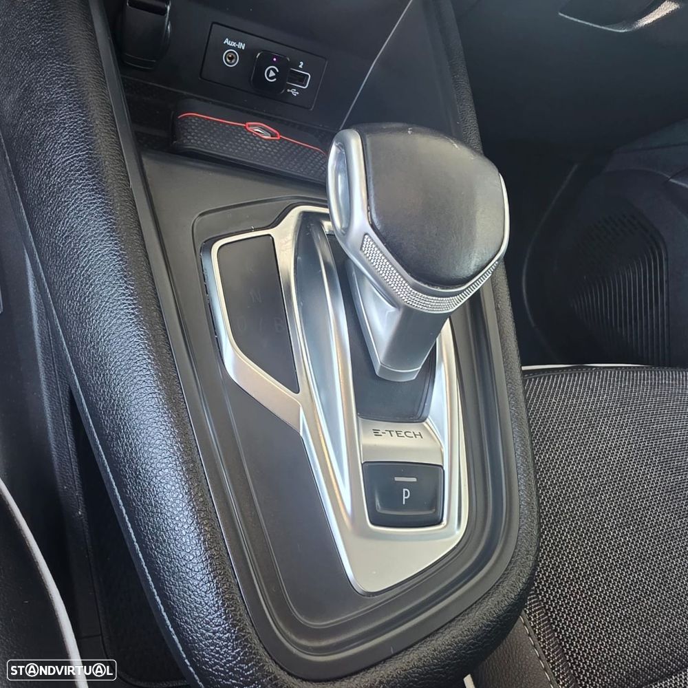 Renault Captur 1.6 E-Tech Plug-In Exclusive - 31