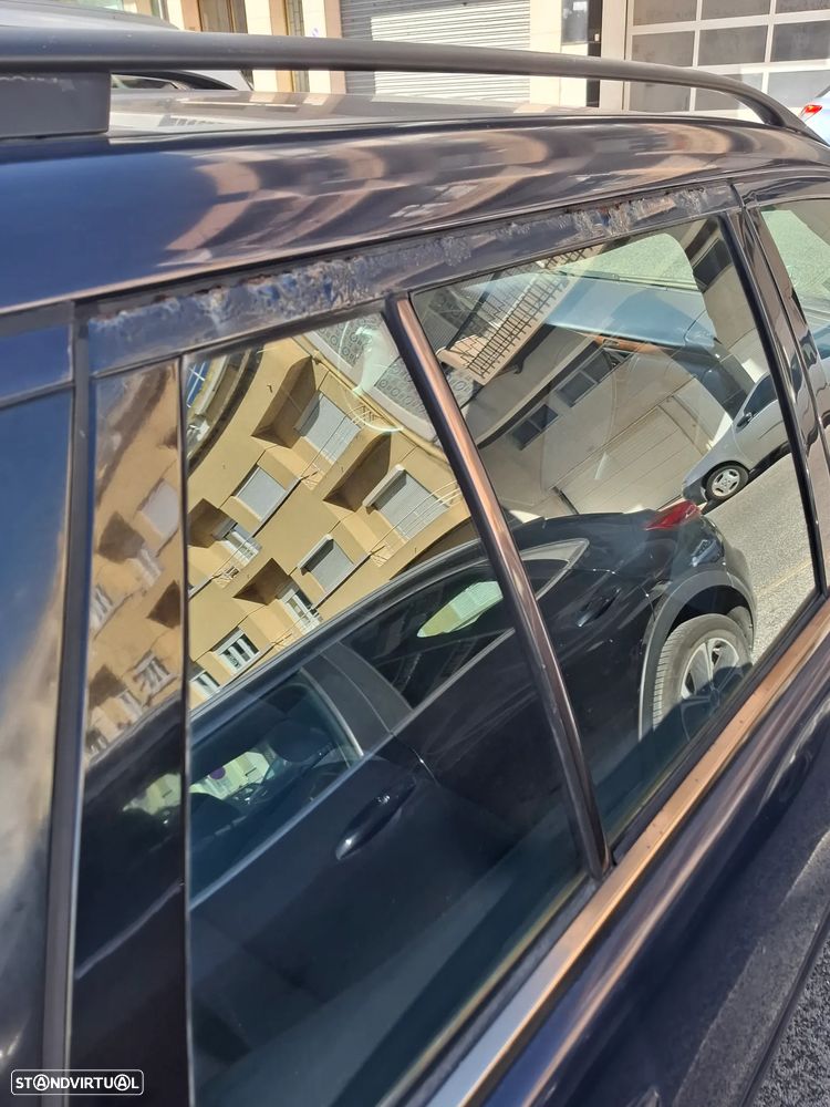Mercedes-Benz E 200 Classic - 4