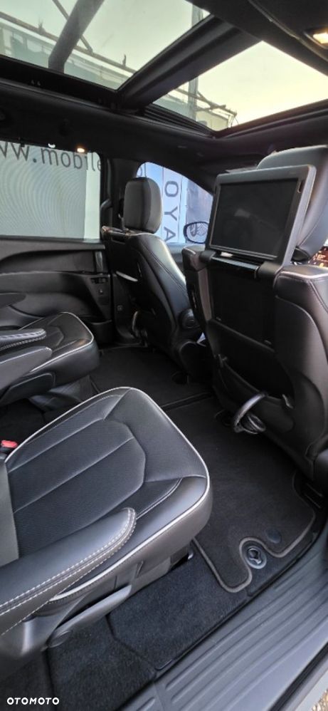 Chrysler Pacifica - 41