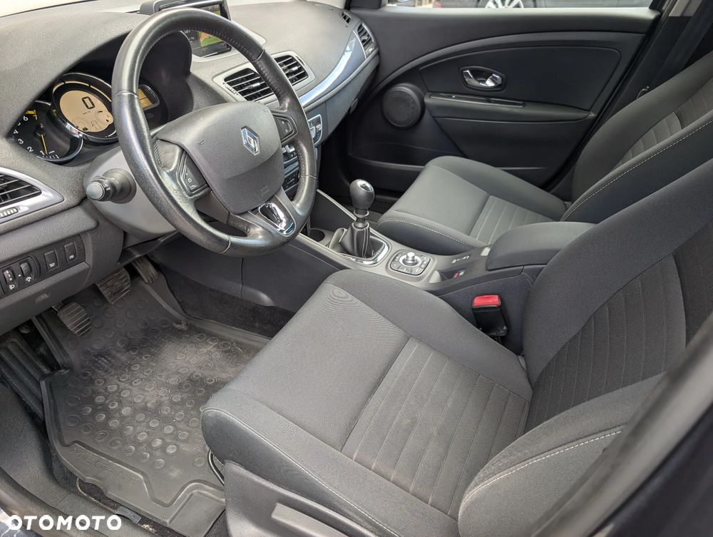 Renault Megane 1.2 16V TCe Energy Limited EU6 - 17