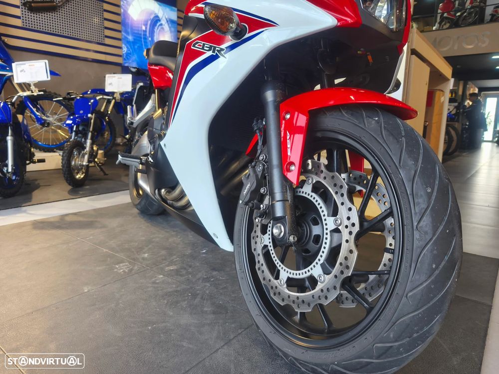 Honda CBR - 3