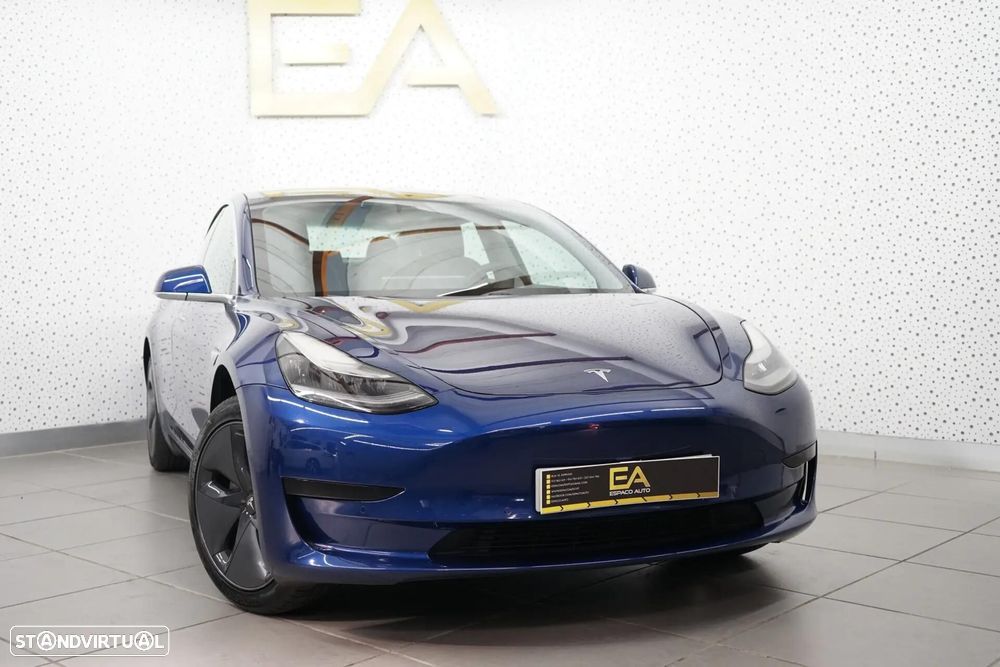 Tesla Model 3 Standard Range Plus RWD - 1