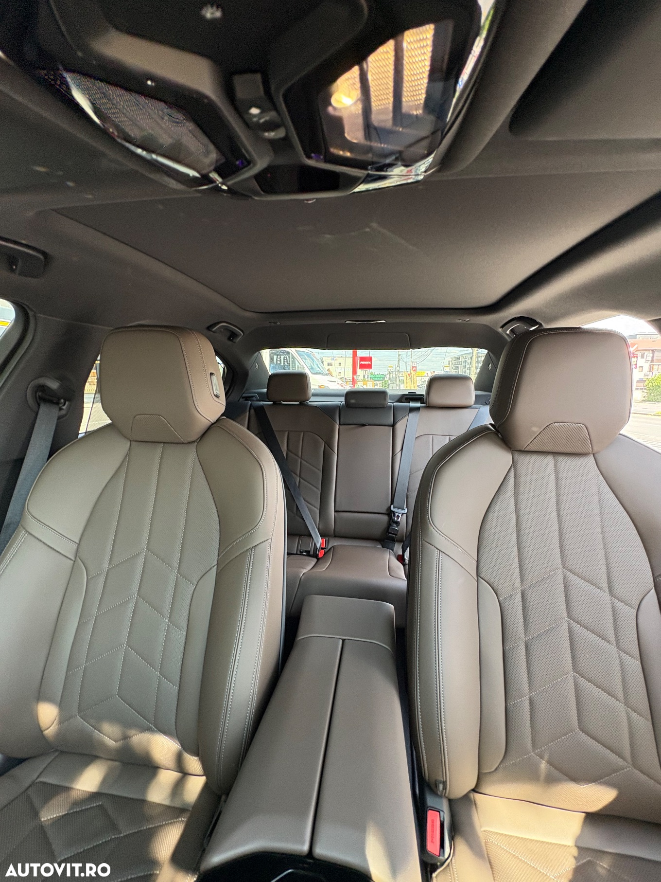 BMW Seria 5 520d xDrive AT MHEV - 33