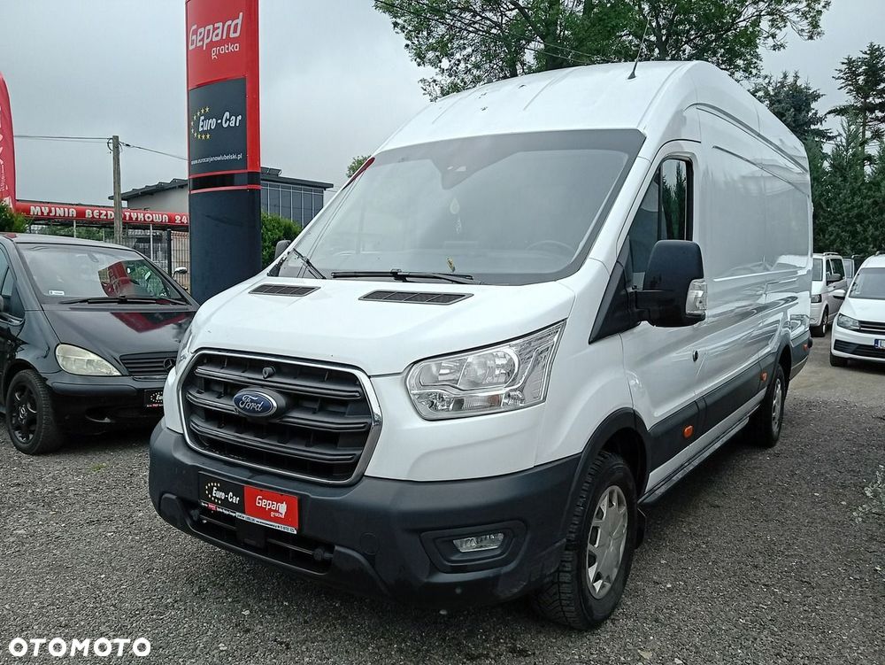 Ford Transit - 1