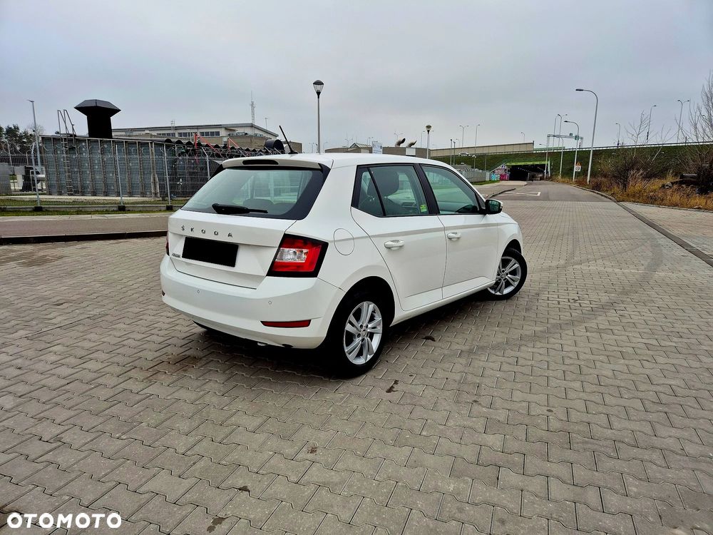Skoda Fabia 1.0 Ambition - 21