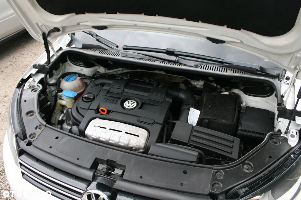 Volkswagen Touran 1.4 TSI MATCH - 21