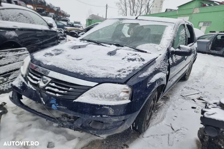 Bara spate haion portbagaj stop oglinda usa portiera stanga dreapta plansa  ceasuri bord volan panou clima bloc lumini timonerie planetara stanga dreapta Dacia Logan 1 facelift, 1.5 dci 75 cp cod K9K892 Euro 5, cutie de viteze manuala 5 trepte cod JR5351 - 2