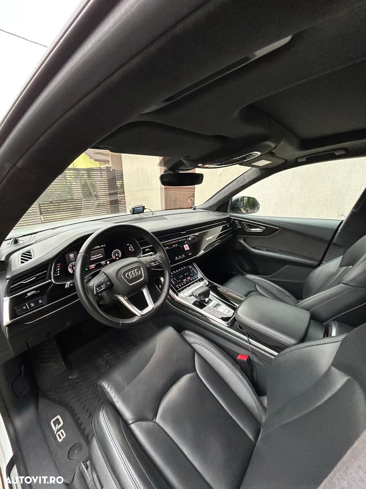 Audi Q8 - 7