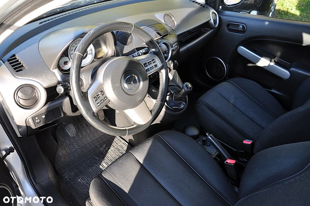 Mazda 2 1.5 Dynamic - 15
