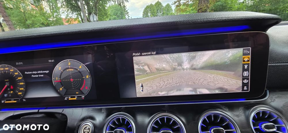 Mercedes-Benz Klasa E 220 d 4-Matic 9G-TRONIC - 18