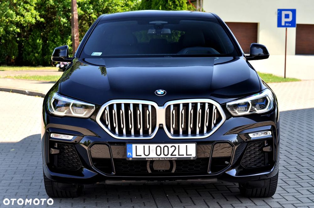 BMW X6 - 12
