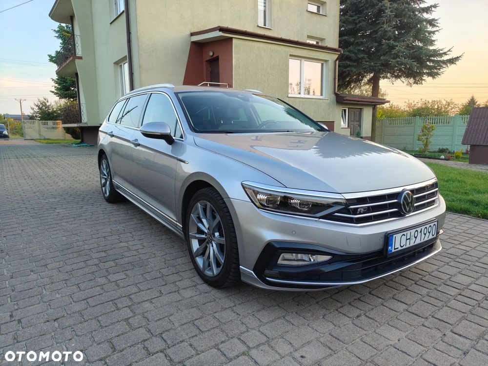 Volkswagen Passat Variant 2.0 TDI SCR DSG 4Motion Elegance - 3