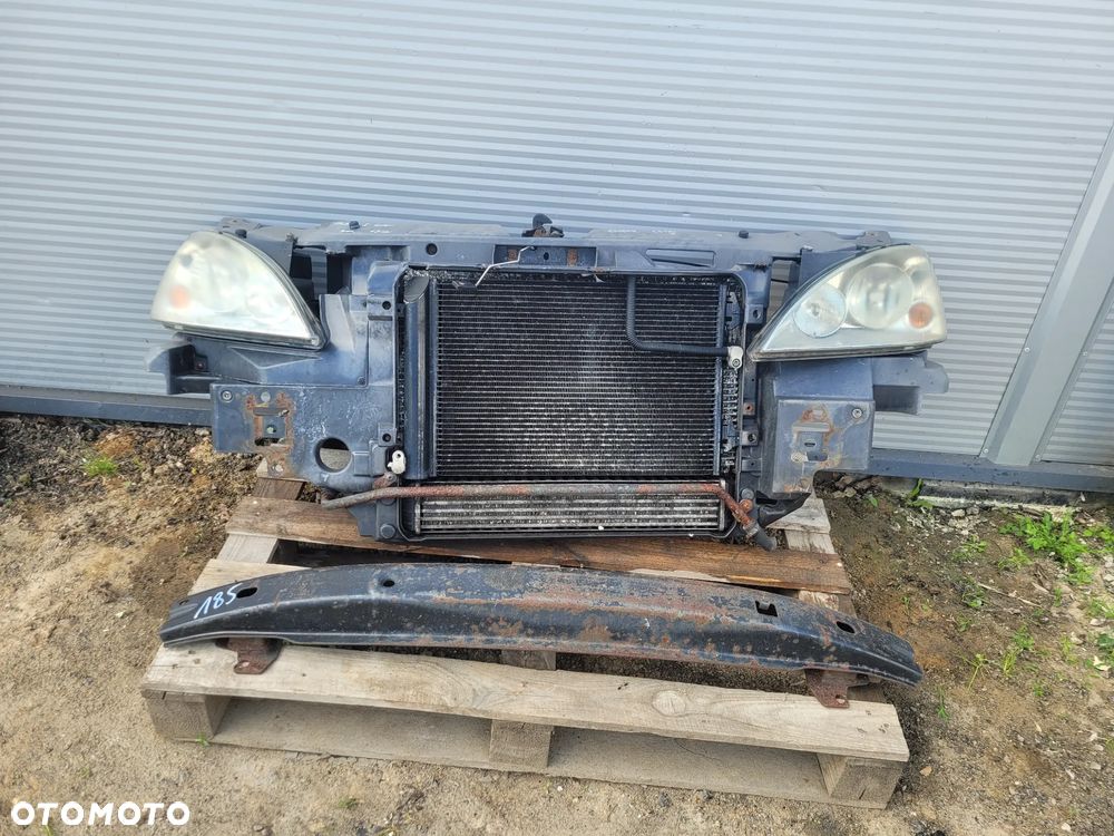 Ford Galaxy MK1 lift 2002r 1.9 TDI Pas przedni lampy chlodnica - 2