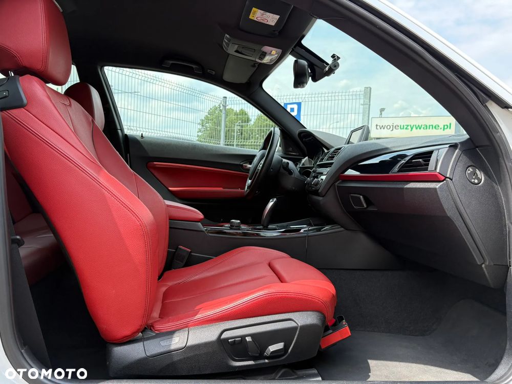 BMW Seria 1 118i Sport Line - 24