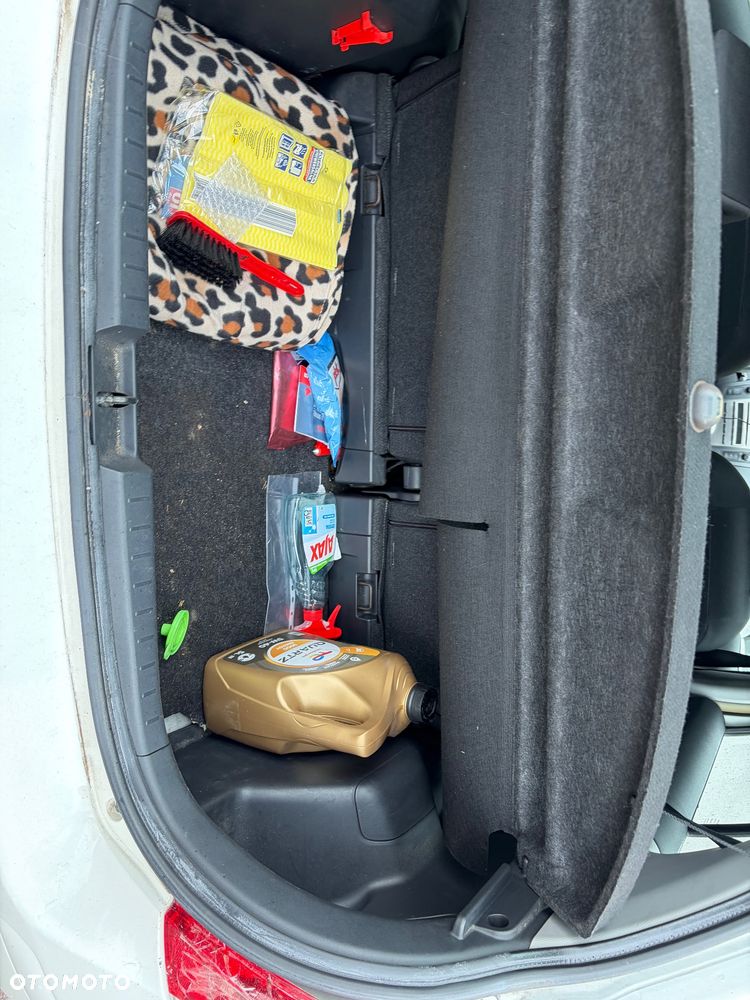 Toyota Yaris 1.0 Terra A/C - 8