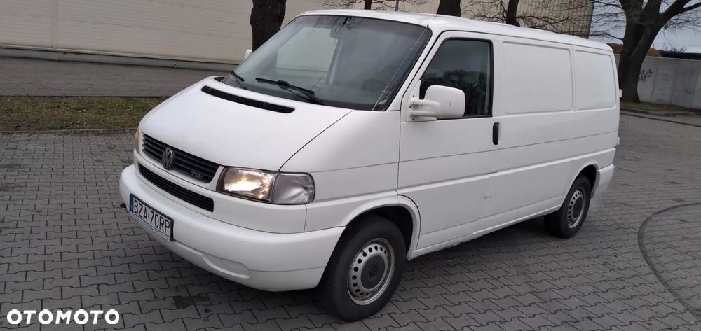 Volkswagen Transporter - 1
