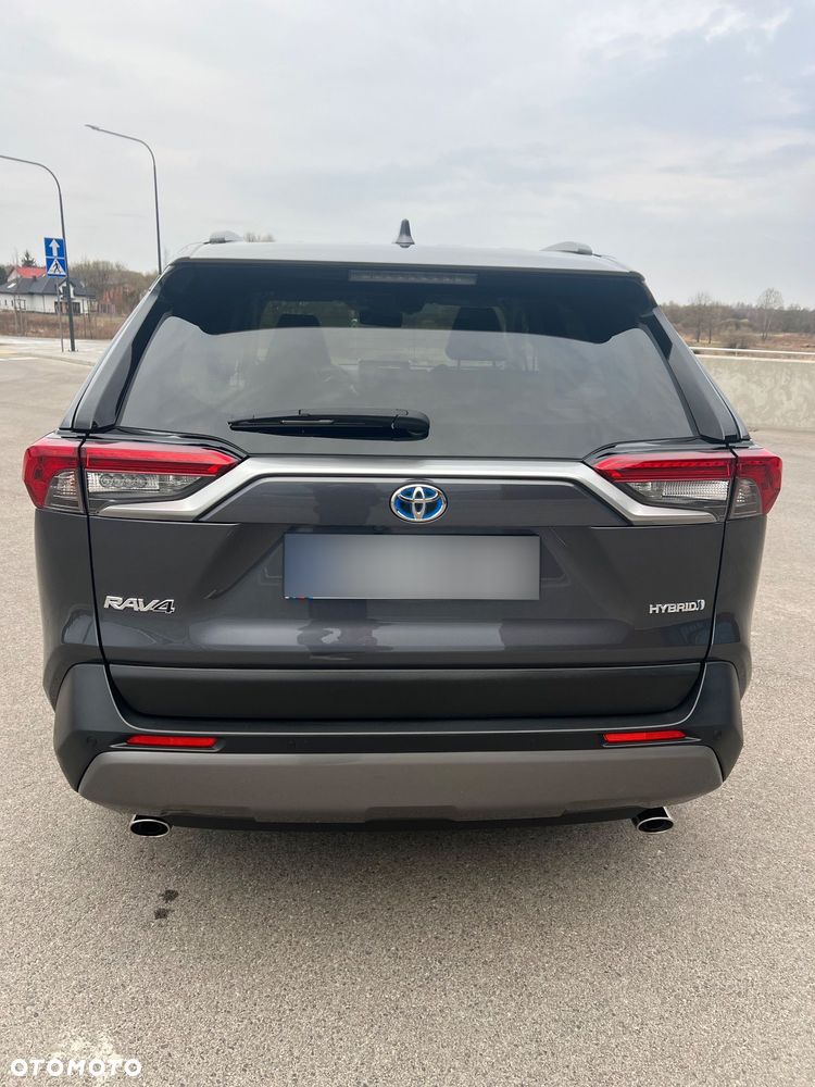 Toyota RAV4 - 10