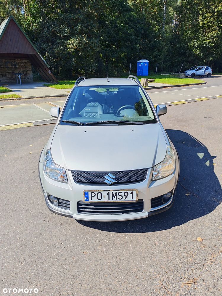 Suzuki SX4 1.6 GS / Premium - 8
