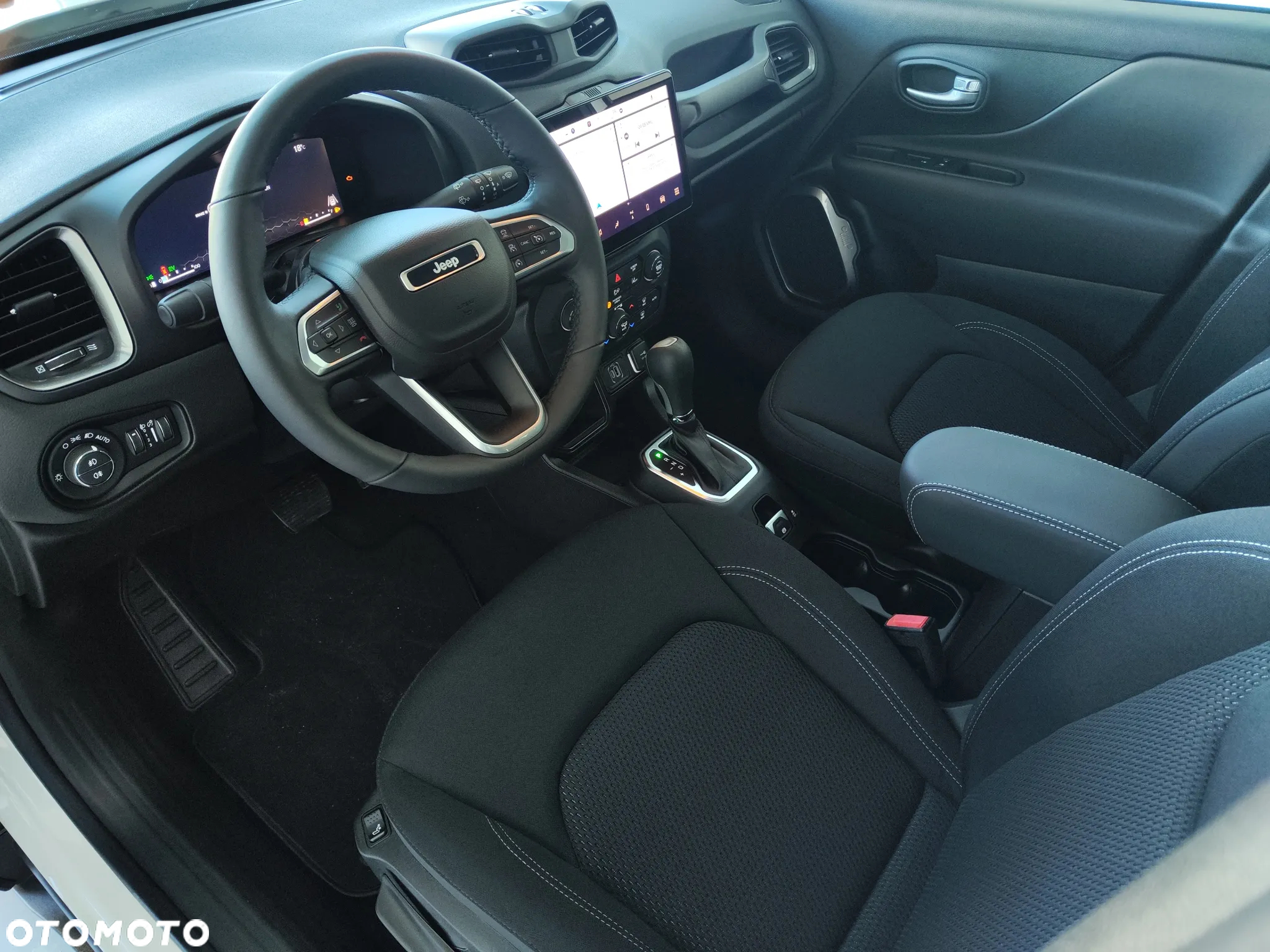 Jeep Renegade 1.5 T4 mHEV Summit FWD S&S DCT - 11