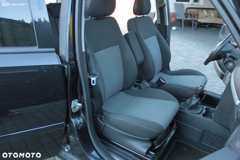 Opel Meriva - 28