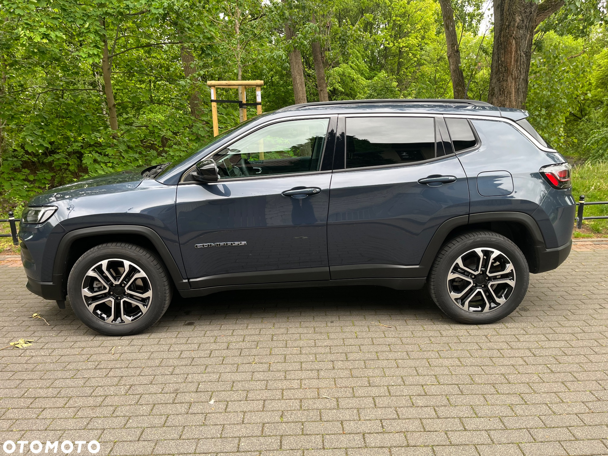 Jeep Compass 1.3 T4 4xe PLUG-IN HYBRID Automatik Limited - 3