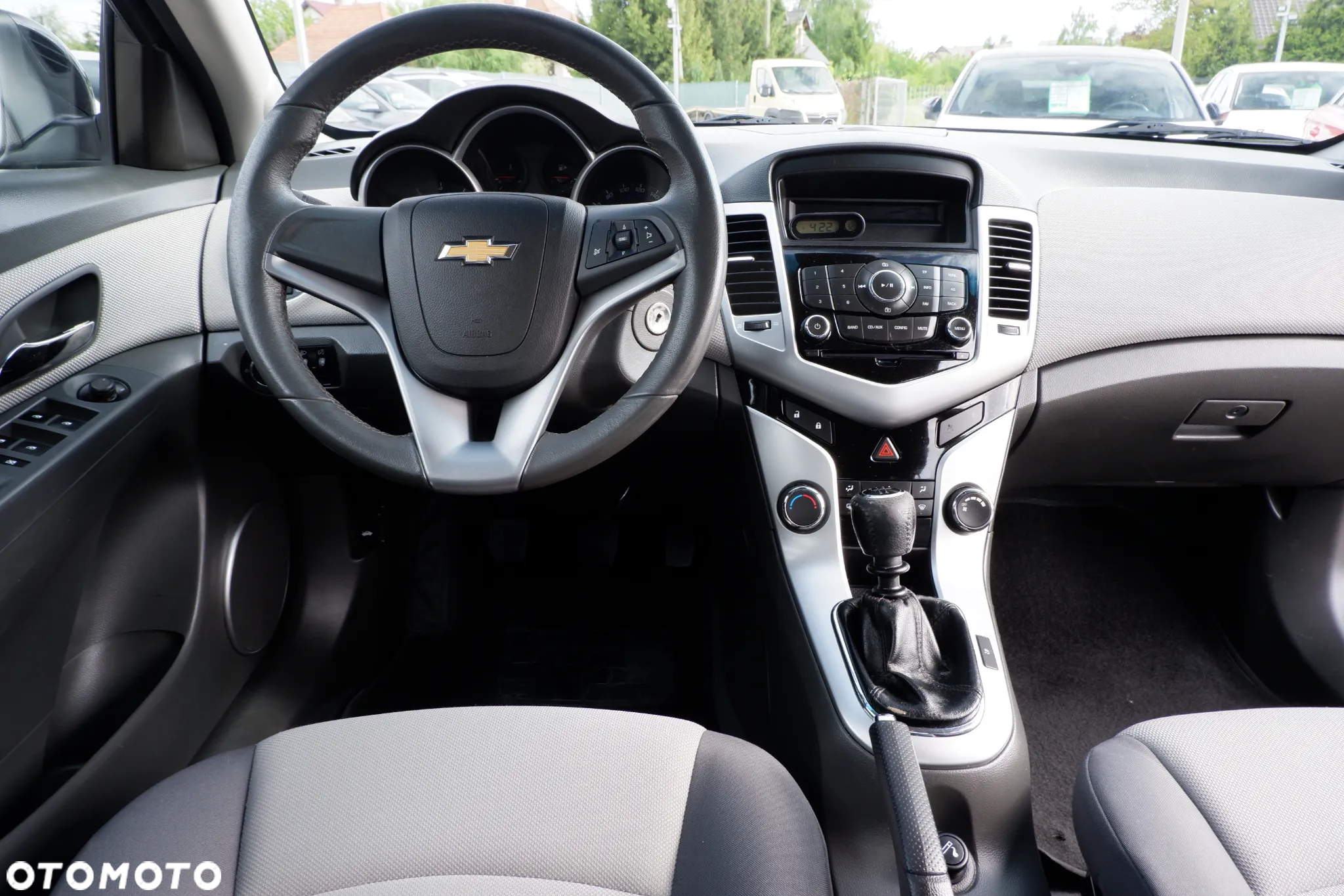 Chevrolet Cruze 1.6 LS - 15