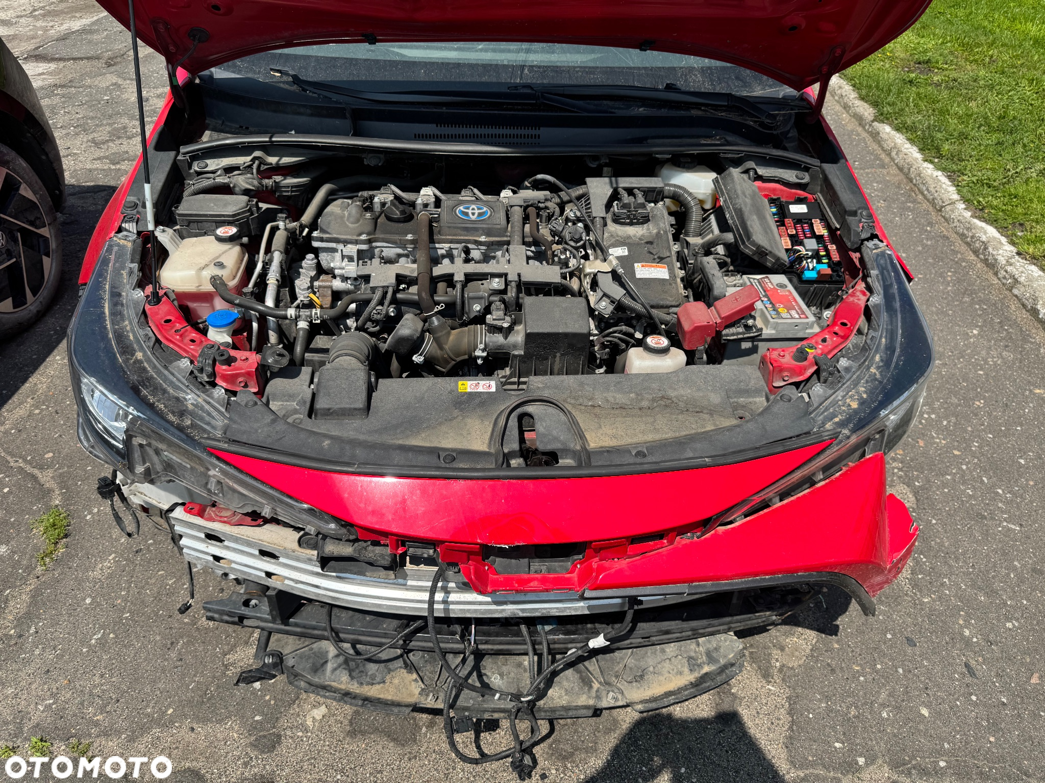 Toyota Corolla 1.8 Hybrid - 17