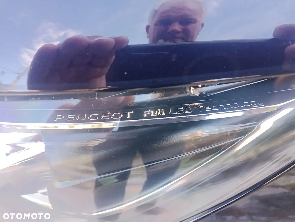 Peugeot 308 SW BlueHDi 120 EAT6 Stop & Start Allure - 29