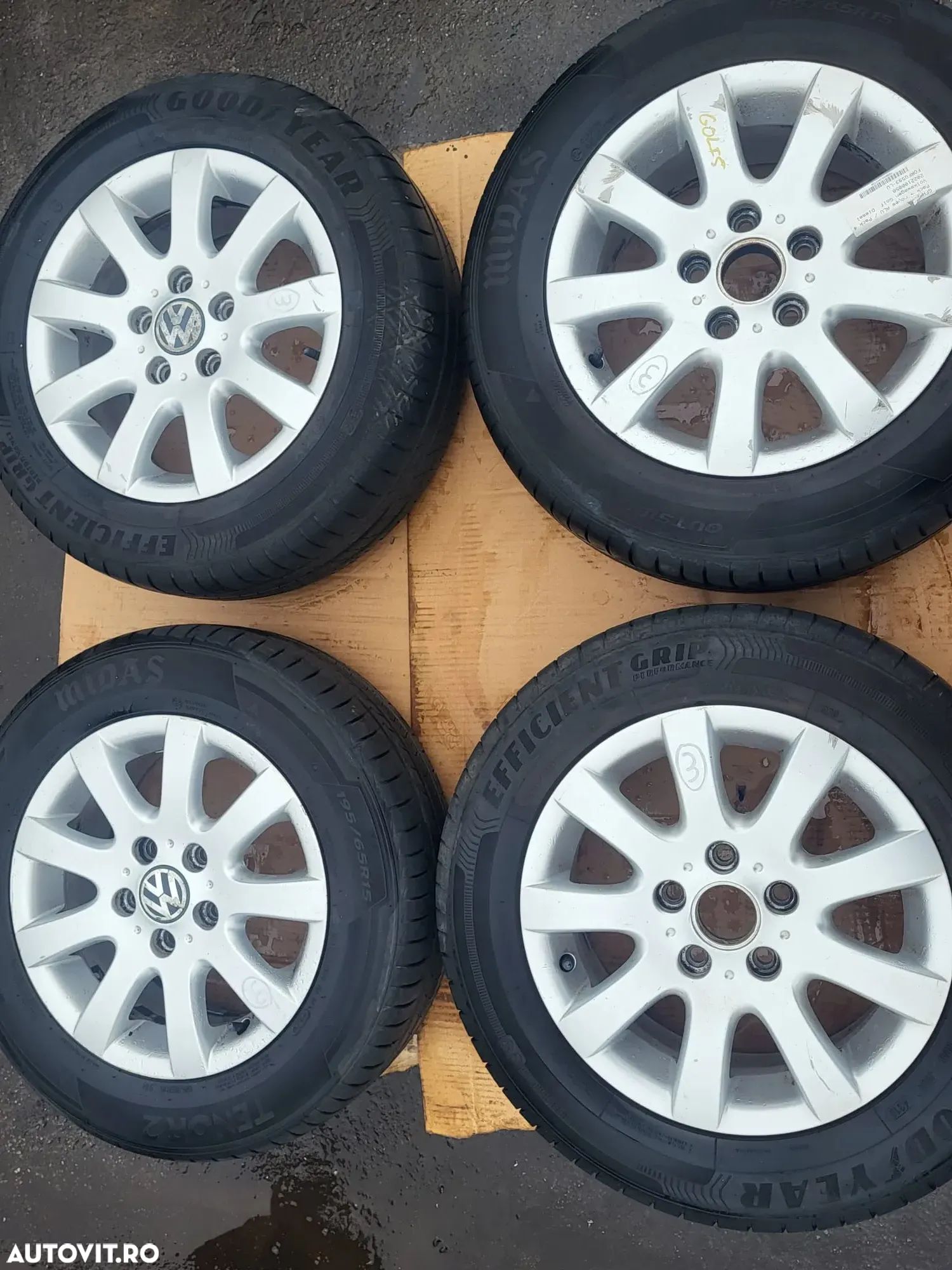 Jante aliaj cu anvelope Volkswagen Golf 5  195/65R15 - 1