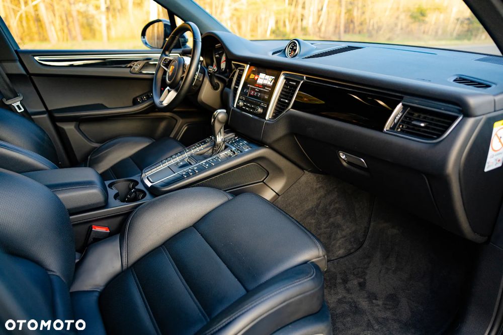 Porsche Macan - 18