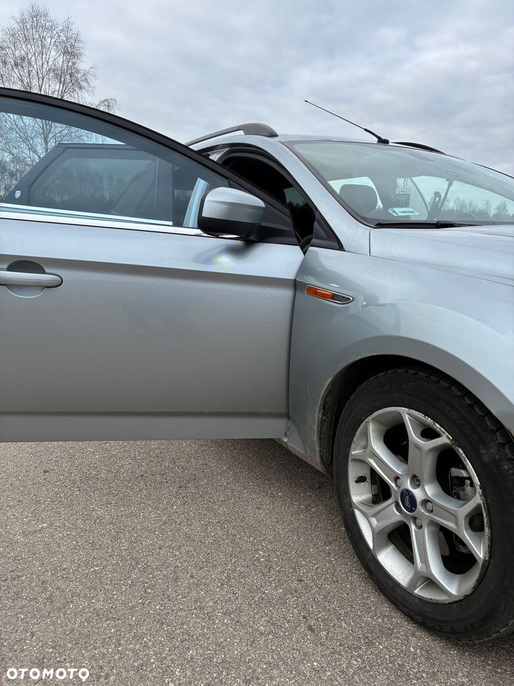 Ford Mondeo 2.5 Titanium - 3