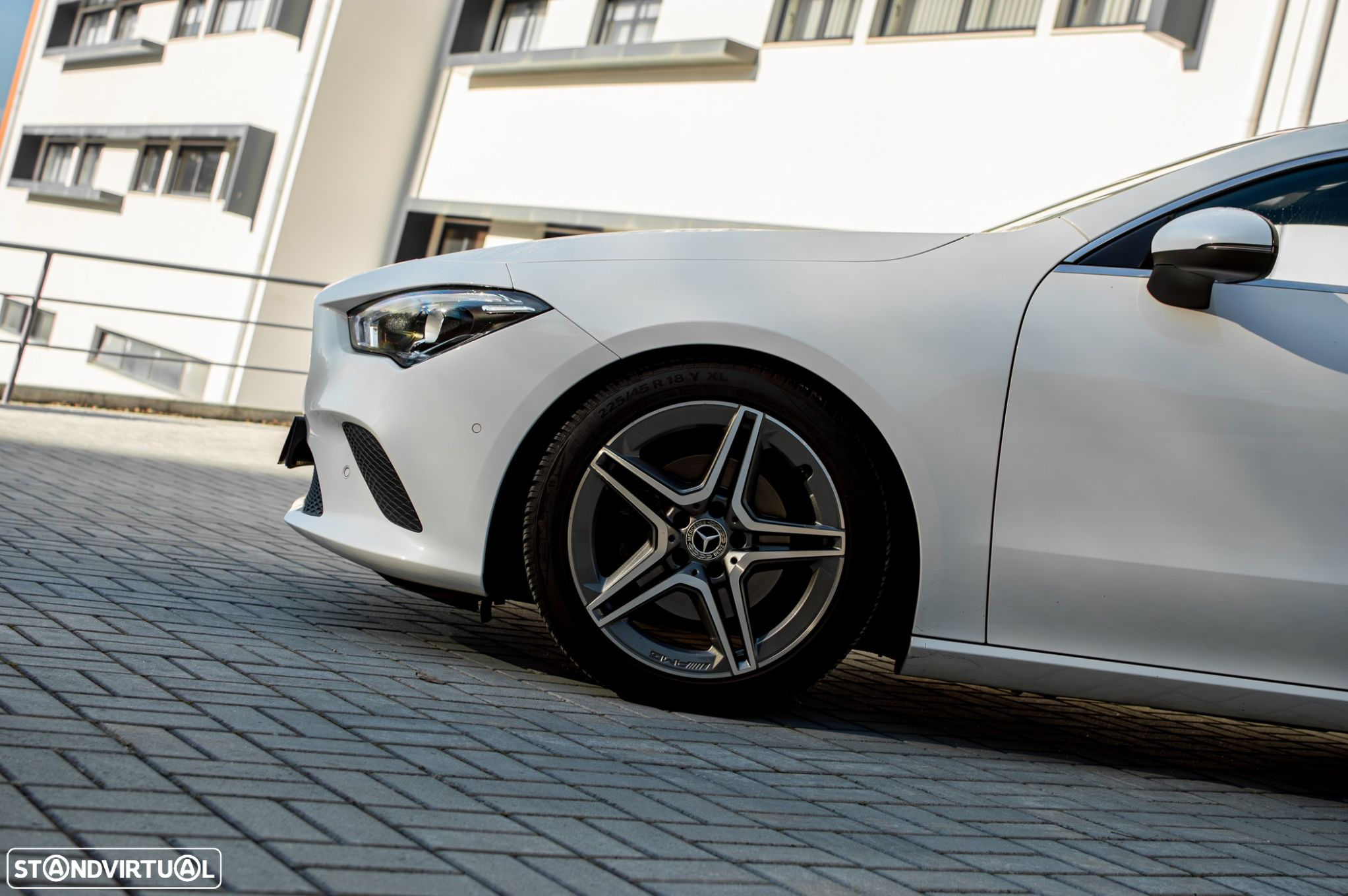 Mercedes-Benz CLA 180 - 10