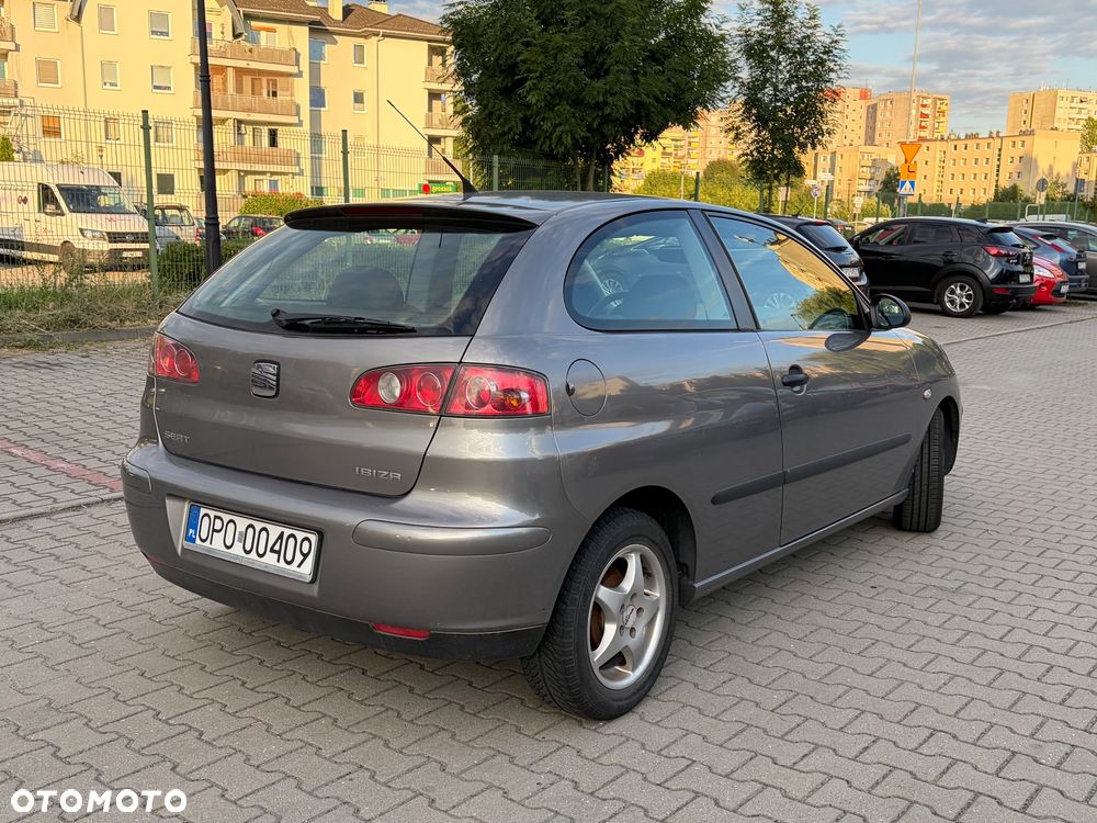 Seat Ibiza 1.2 12V Stella - 2