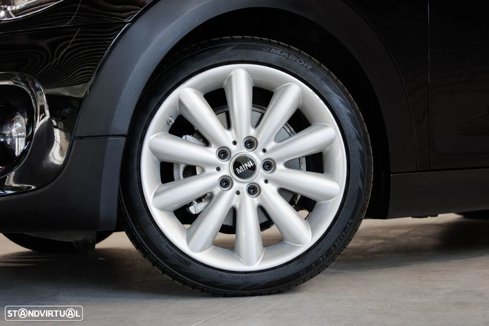 MINI 3 Portas One - 16
