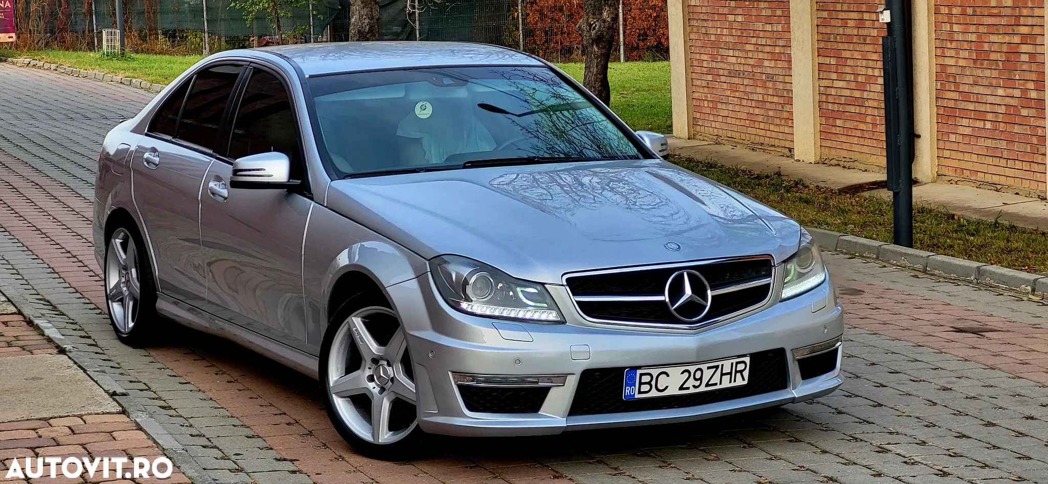 Mercedes-Benz C - 1