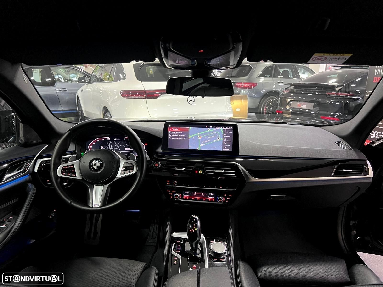 BMW 530 e Pack Desportivo M - 44