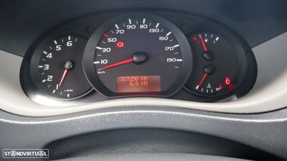 Renault Master 2.3 dCi 125 Contentor frio Carrier Xarios 300 - 14