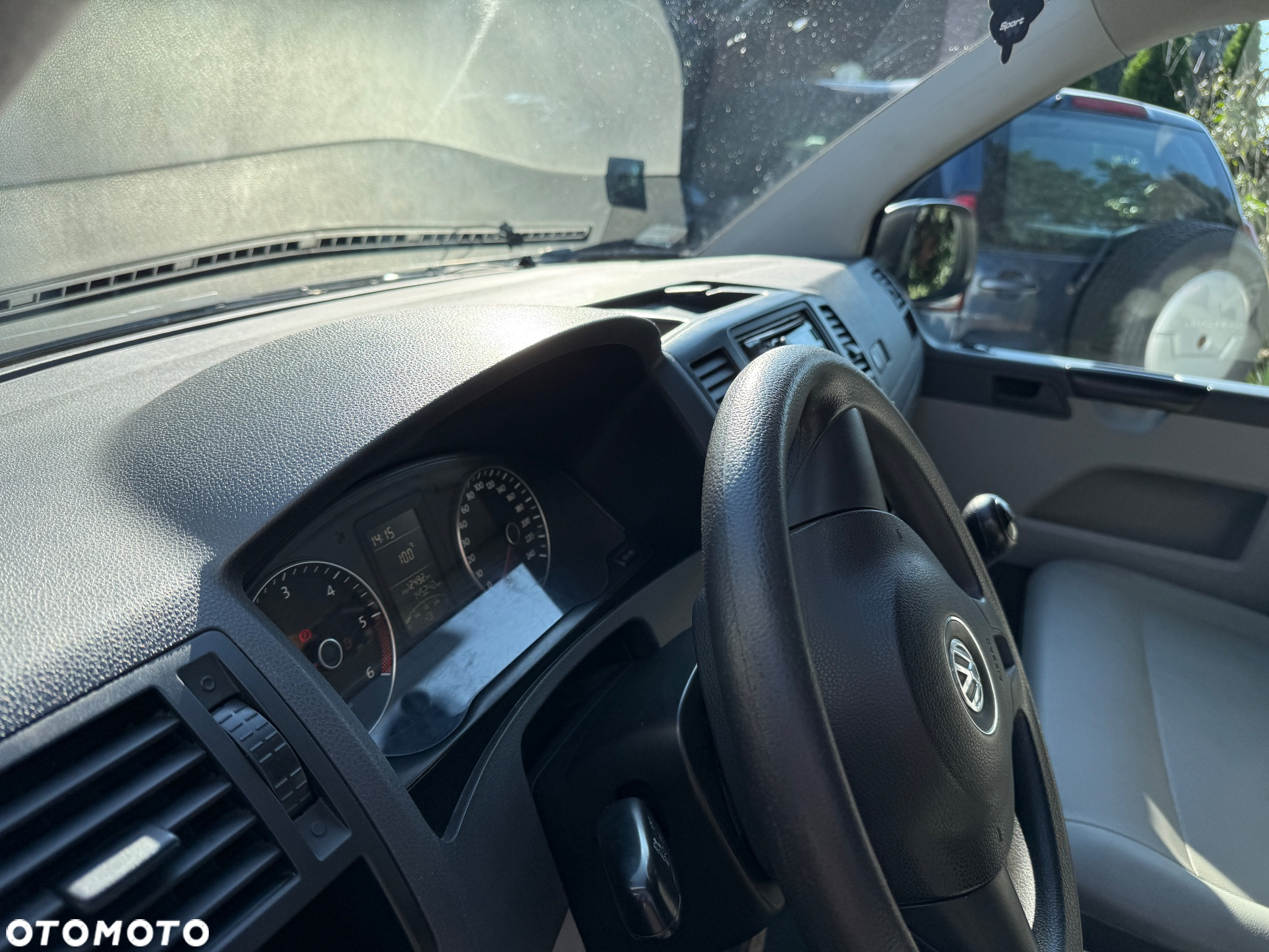 Volkswagen Transporter T5 Doka Kurz Trendline - 15