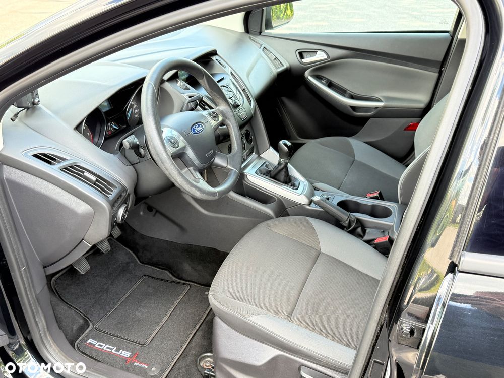 Ford Focus - 9