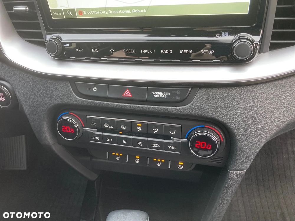 Kia XCeed 1.5 T-GDI Business Line DCT - 24