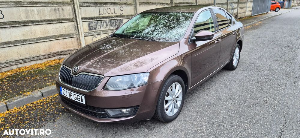 Skoda Octavia 2.0 TDI DSG Ambition - 10
