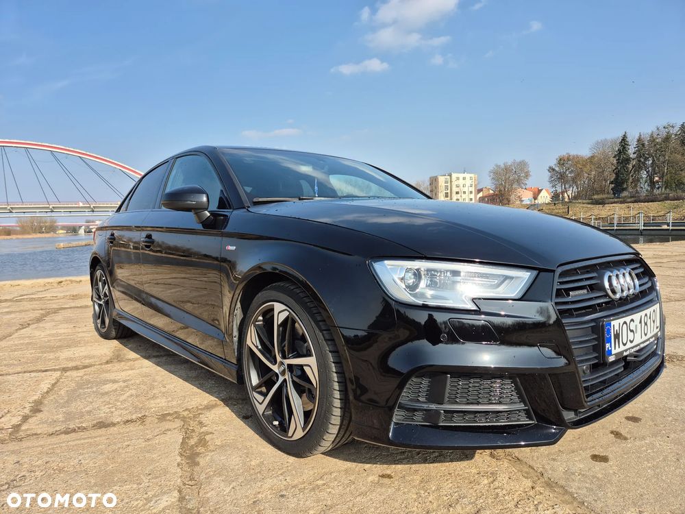 Audi A3 Limousine 40 TFSI quattro S tronic S line - 1