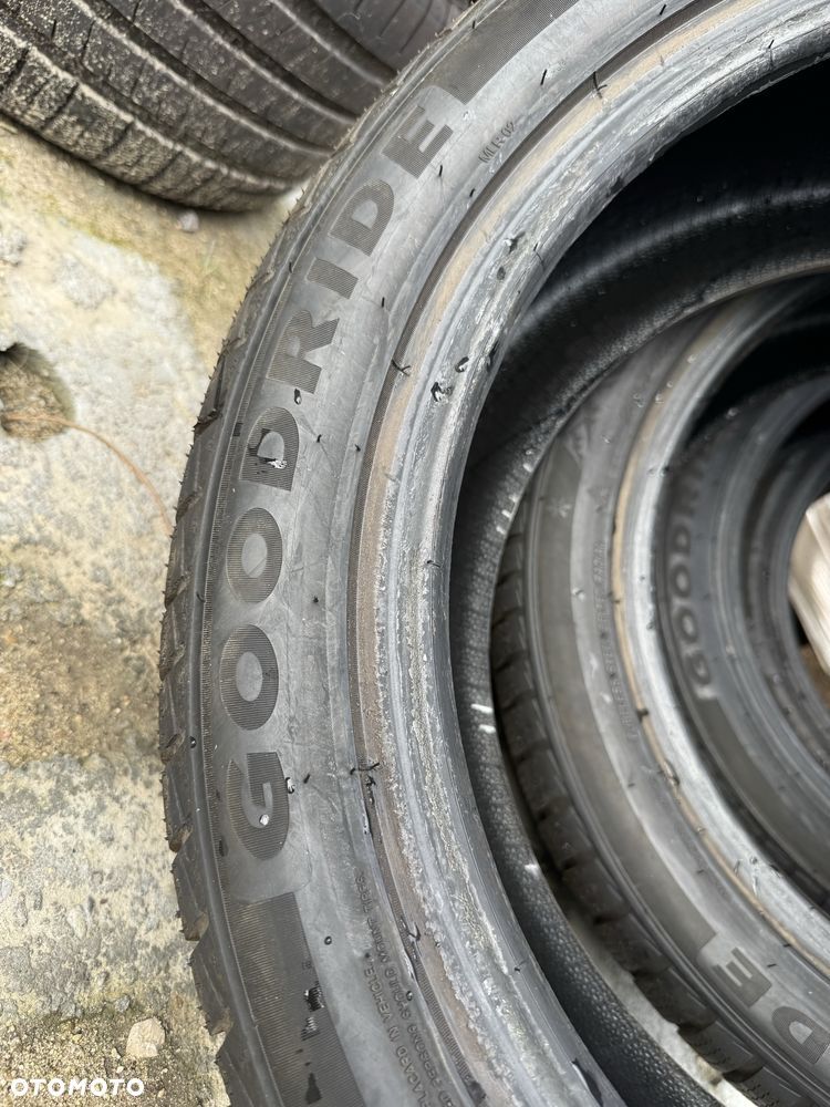 Opony zimowe 235/45/18 Goodride 4 sztuki 2024r - 7