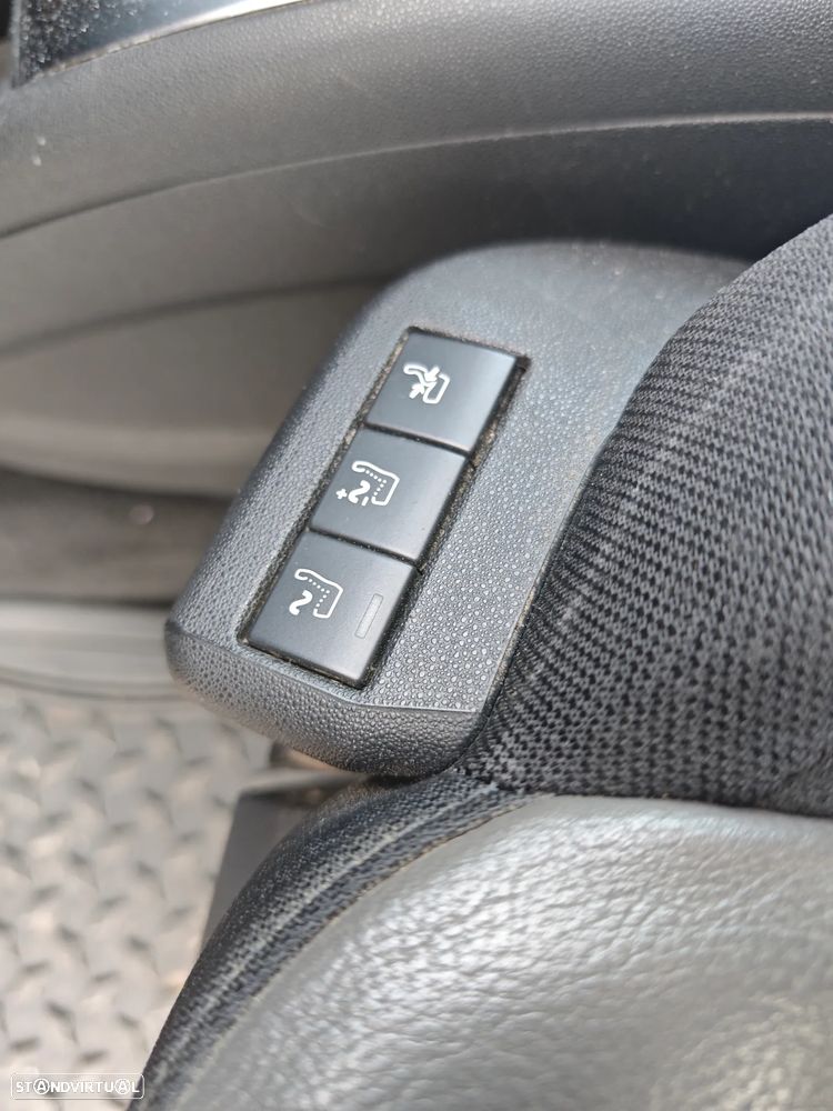 Citroën C4 Picasso 1.6 e-HDi Exclusive - 3