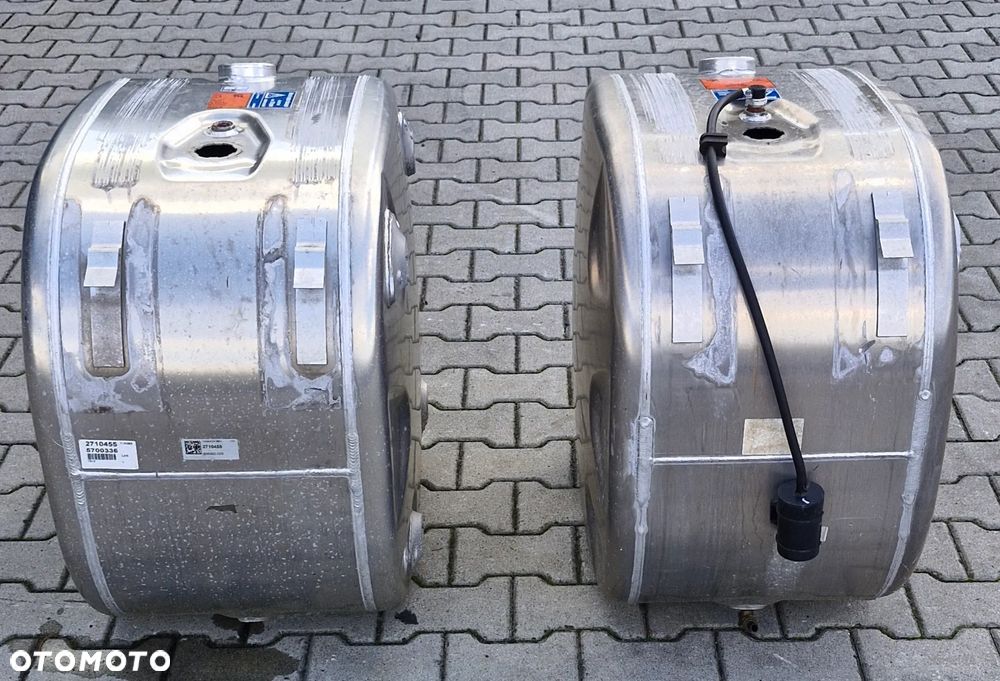 SCANIA R S ZBIORNIK PALIWA 200L NOWY - 2