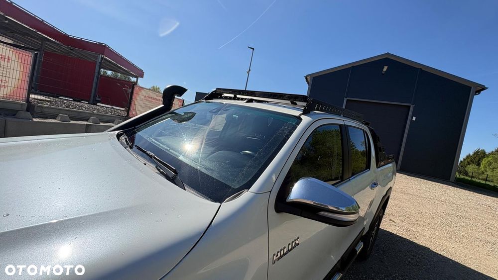 Toyota Hilux 4x4 Double Cab Autm S&S Executive - 2