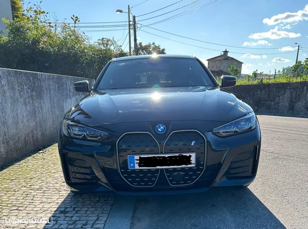 BMW i4 eDrive35 Pack Desportivo M Pro - 1