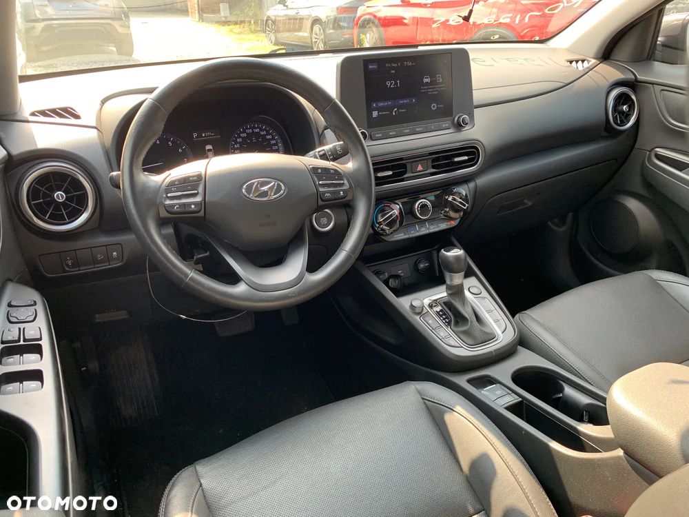 Hyundai Kona - 15