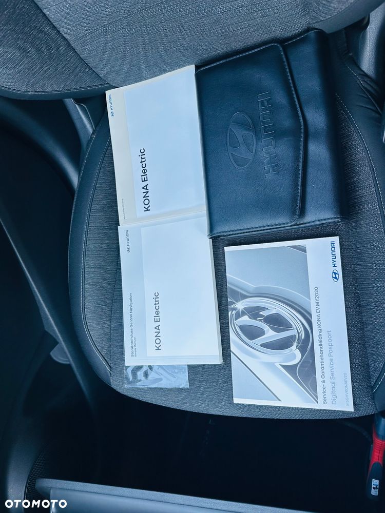 Hyundai Kona - 28