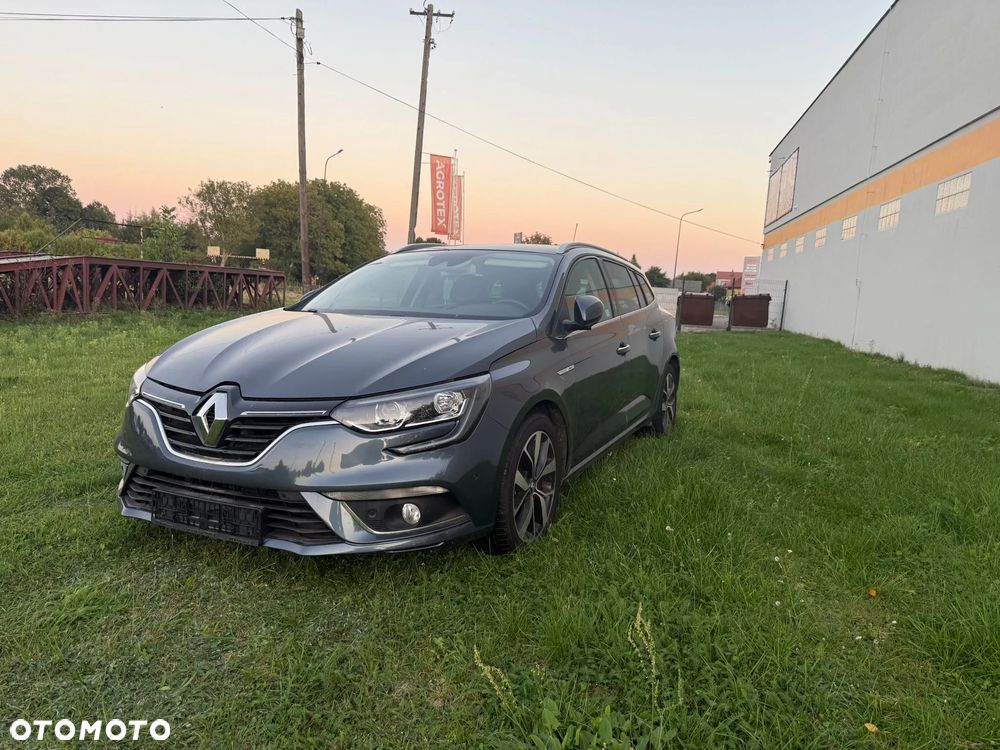 Renault Megane Grandtour ENERGY TCe 160 EDC BOSE EDITION - 1